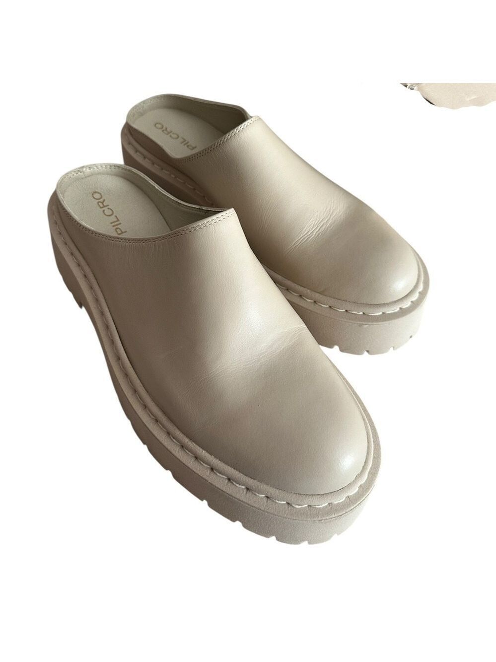 Anthropologie New NIB Pilcro Chunky Clogs Color is Crème size 41/10 leather